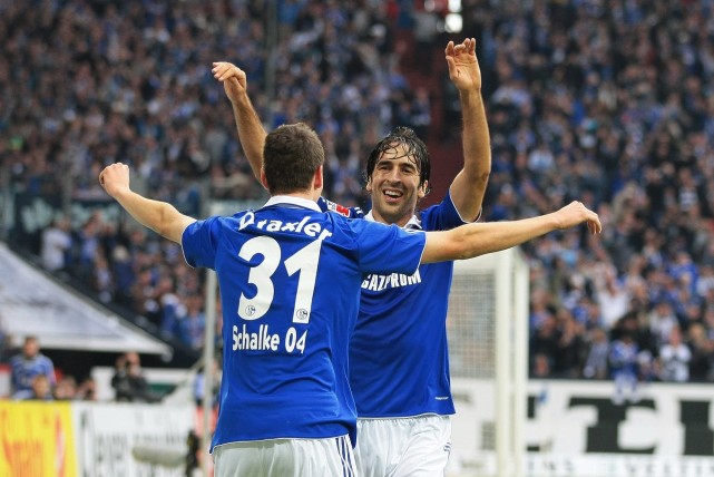 了他作为利 了他作为利