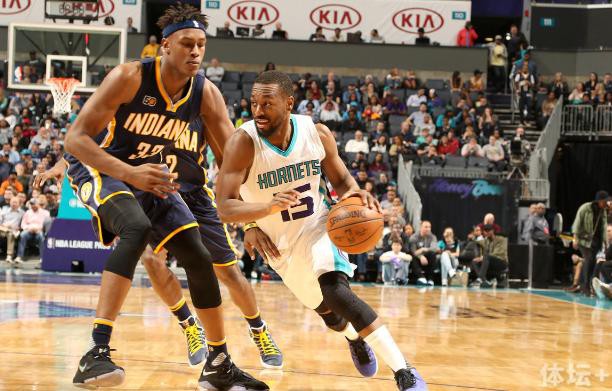 在这场焦点 在这场焦点